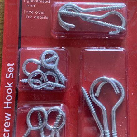 15pc SCREW HOOK AND EYE SET